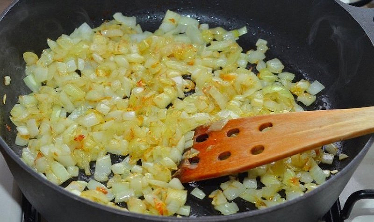 طرز تهیه هویج پلو با مرغ مجلسی و خوشمزه