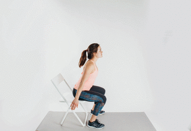 تقویت عضلات باسن با پرش اسکات روی صندلی