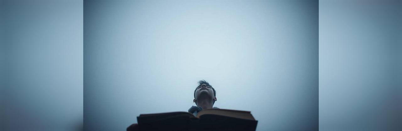 در حال مطالعه واژگان زبان دوم