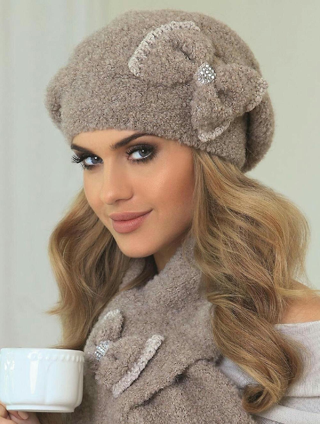 مدل کلاه بافتنی دخترانه ساده و شیک6