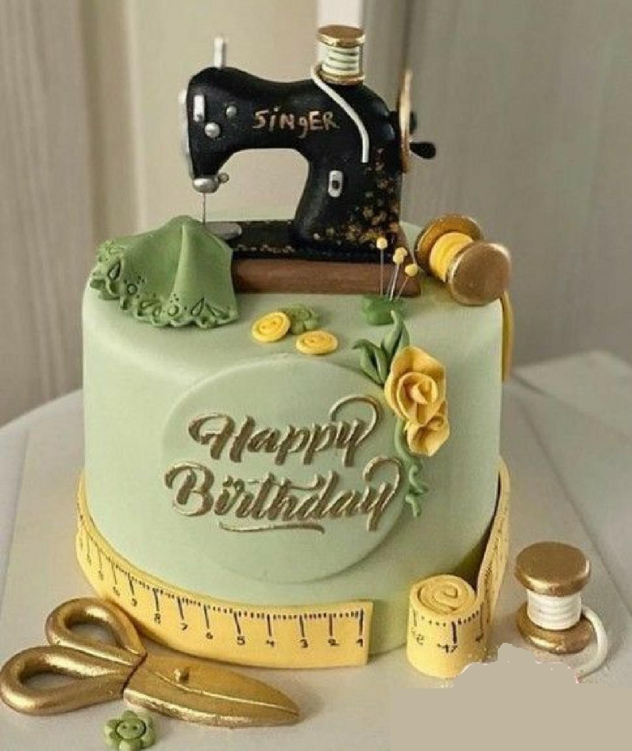 مدل کیک‌ روز خیاط با فوندانت 2