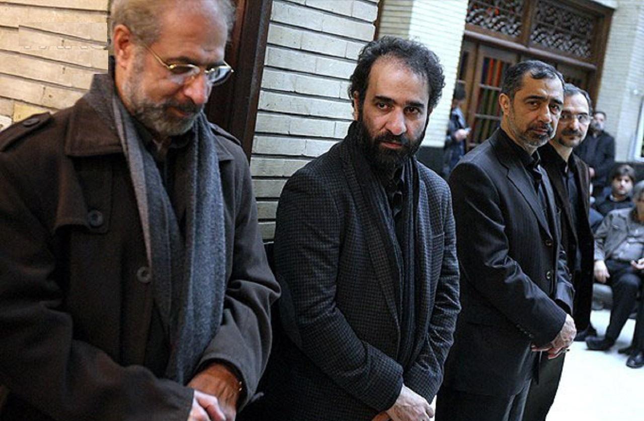 رضا امیرخانی در مراسم ترحیم پدرشان