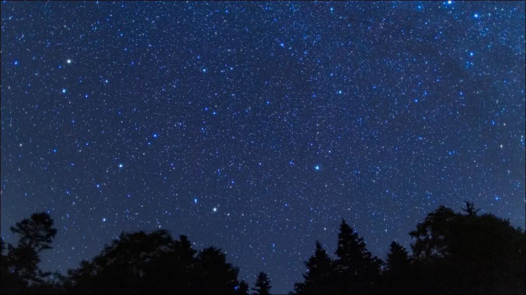 نحوه عکاسی از آسمان شب [ماه و ستاره] با دوربین موبایل با 4 ترفند