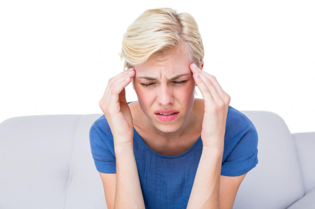 چه نوع سردردی در سمت راست سر تأثیر می گذارد؟