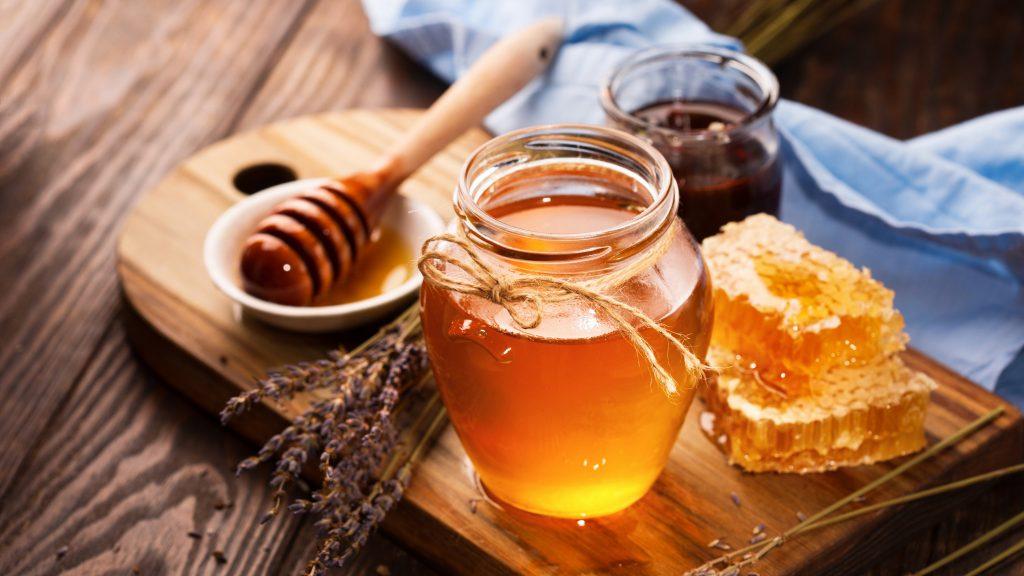 درمان فیبروم رحم با عسل