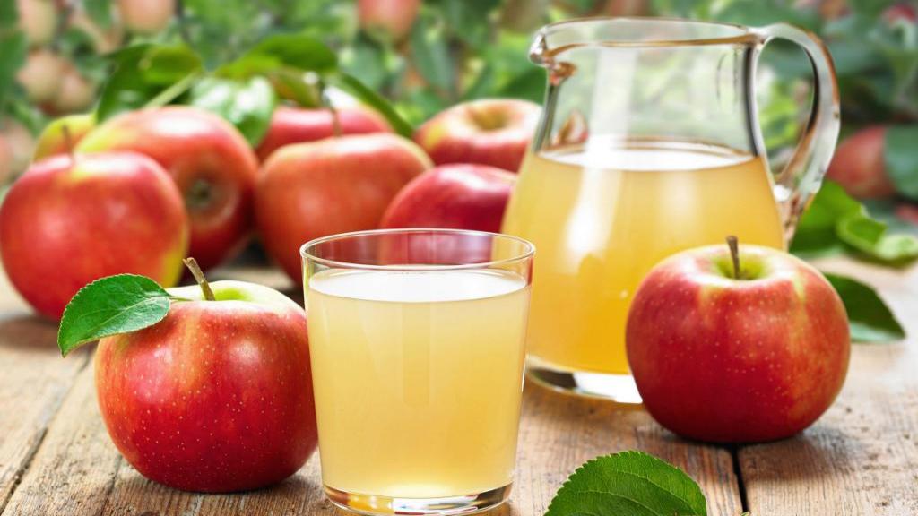خواص شگفت انگیز آب سیب برای سلامتی، تبخال، پوست و مو