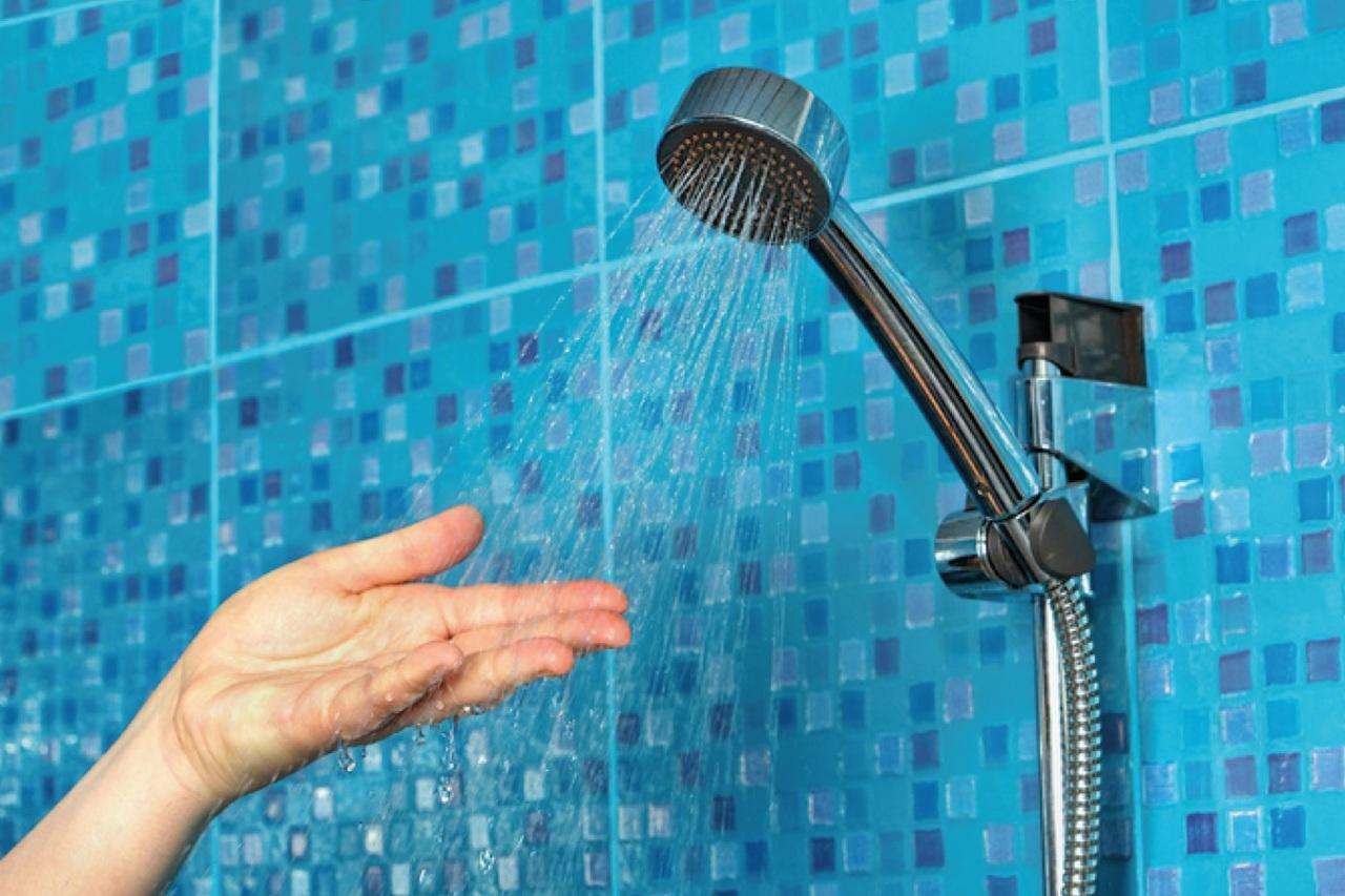 بهترین روتین دوش در قاعدگی 1