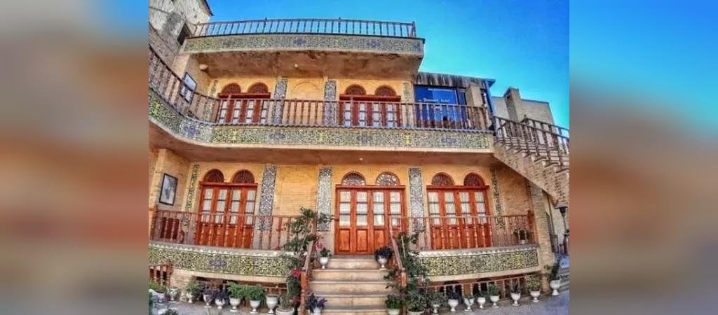 چرا برای رزرو هتل‌ های شیراز اسنپ تریپ را انتخاب می‌کنید؟