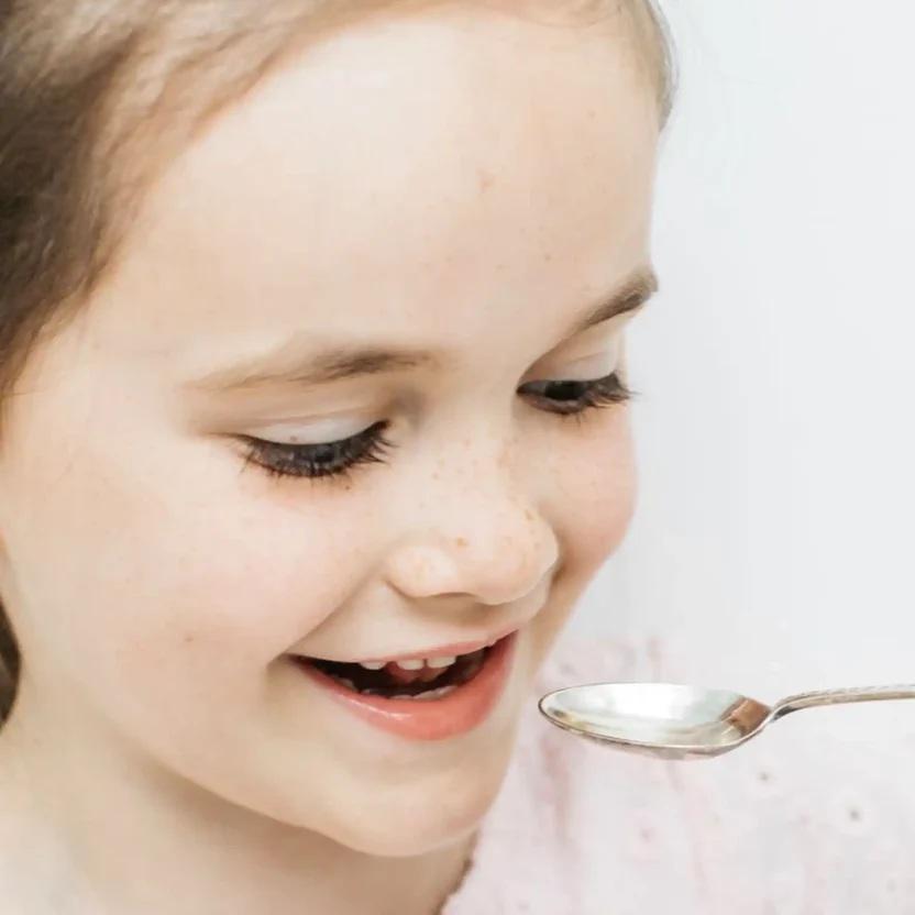 چه کسانی نباید مکمل امگا-3 مصرف کنند؟