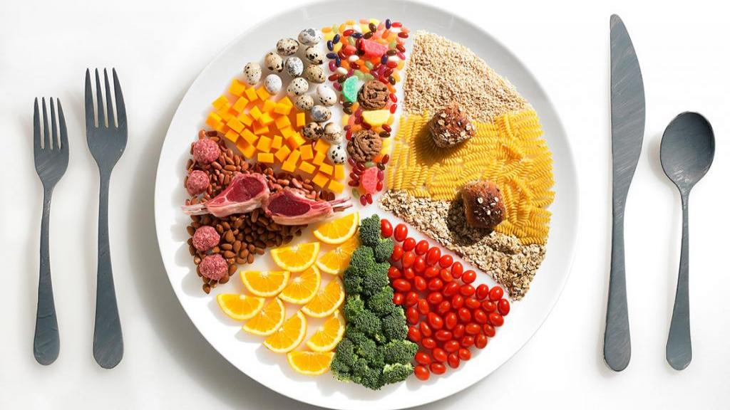 غذای سالم چیست و تغذیه سالم چه ویژگی هایی باید داشته باشد؟
