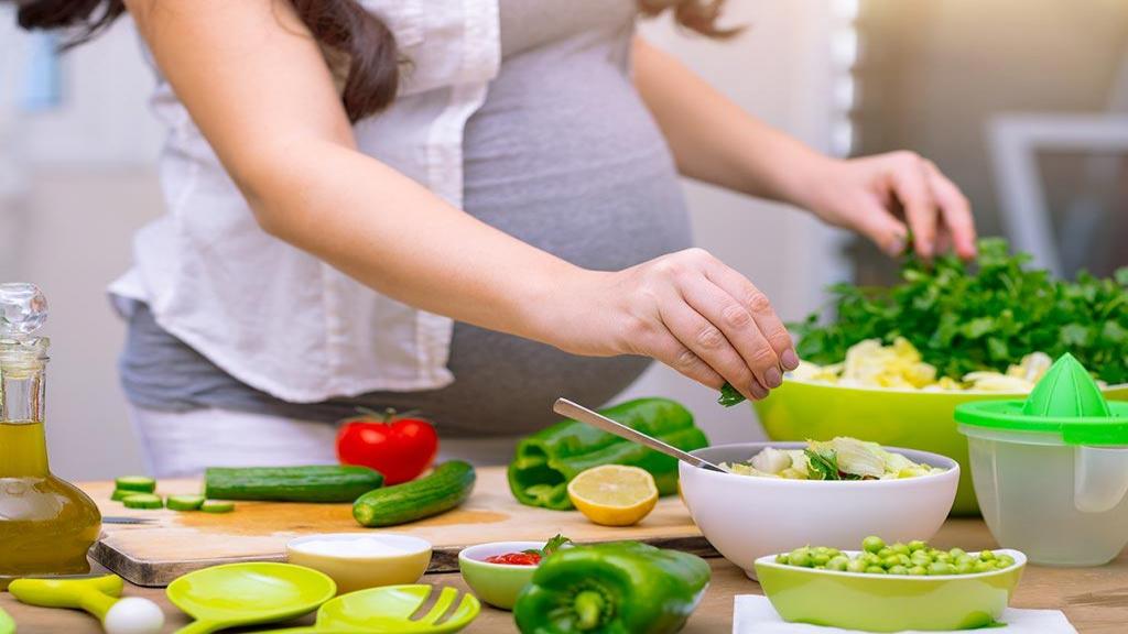 رژیم غذایی کامل برای دختر دار شدن؛ افزایش شانس داشتن نوزاد دختر با خوردن مواد غذایی خاص