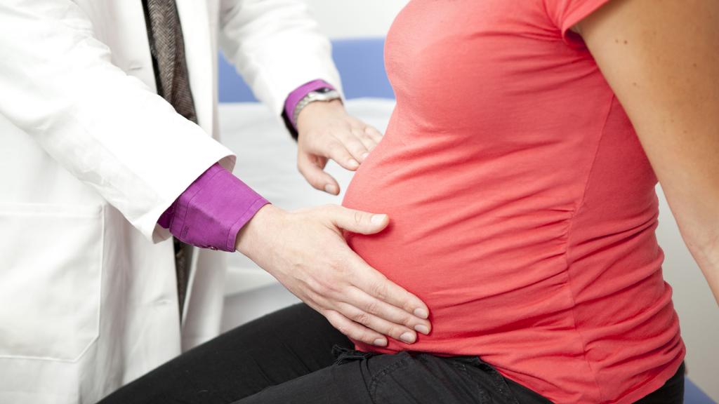 پایین آمدن شکم در بارداری نشانه چیست