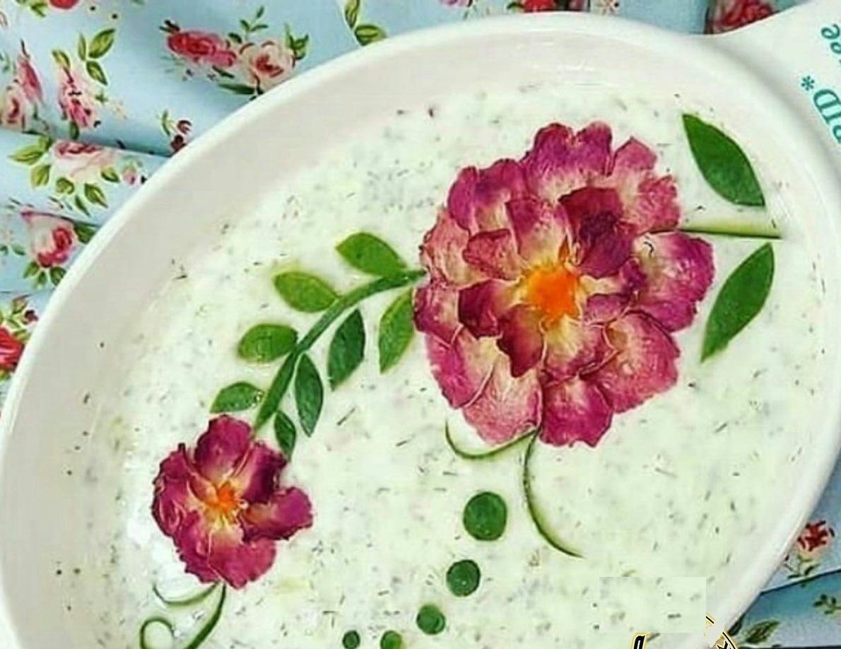 مدل تزیین ماست و خیار یا گل محمدی5