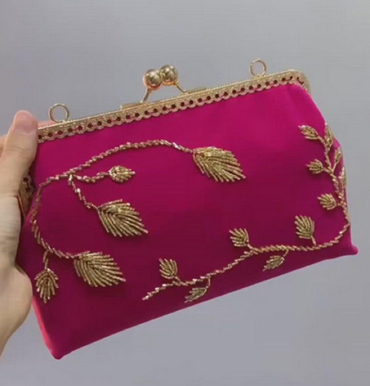 مدل کیف مجلسی زنانه با اشکال خاص 8