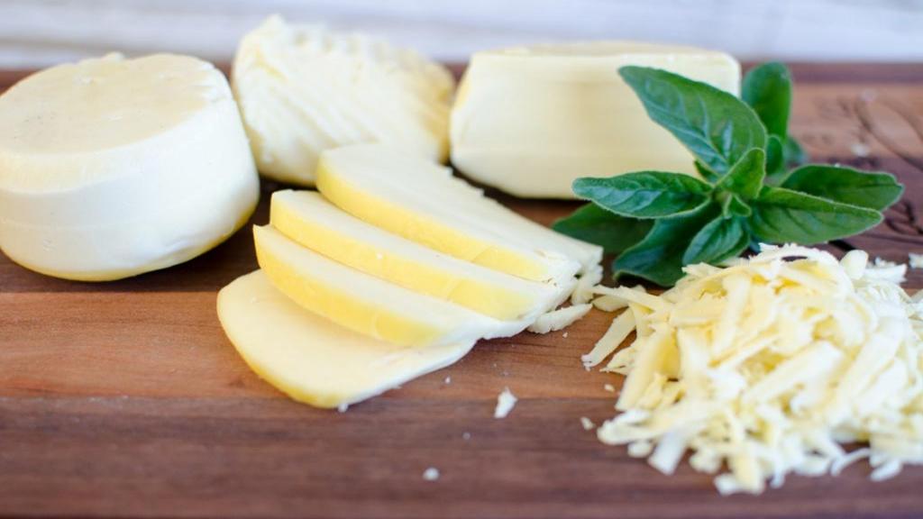 طرز تهیه پنیر پیتزا [موزارلا] خانگی حرفه ای و کشدار ایتالیایی