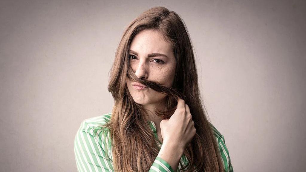 بهترین شامپو خوشبوکننده مو برای رفع بوی بد سر و داشتن موهای سالم