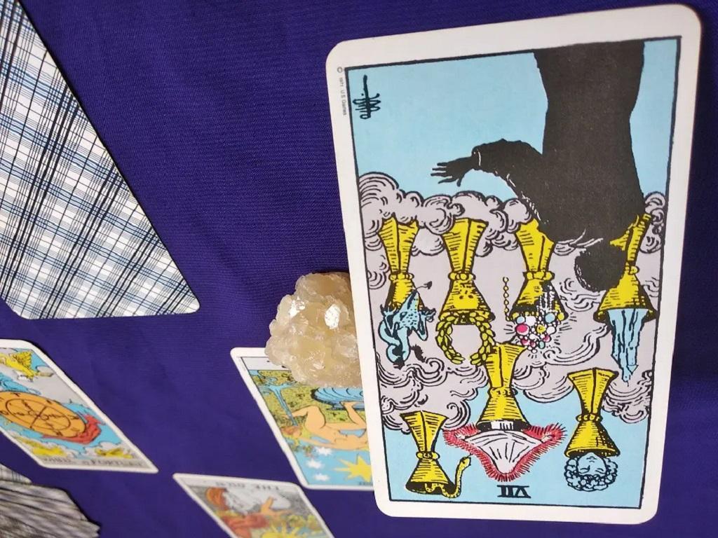 فال تاروت تک کارتی متولدین اردیبهشت