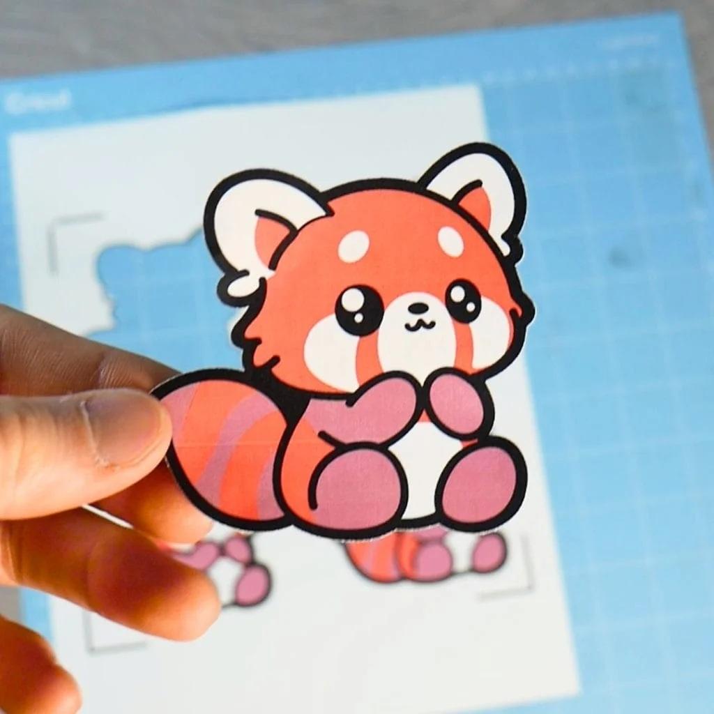 نحوه برش دادن برچسبها با قیچی