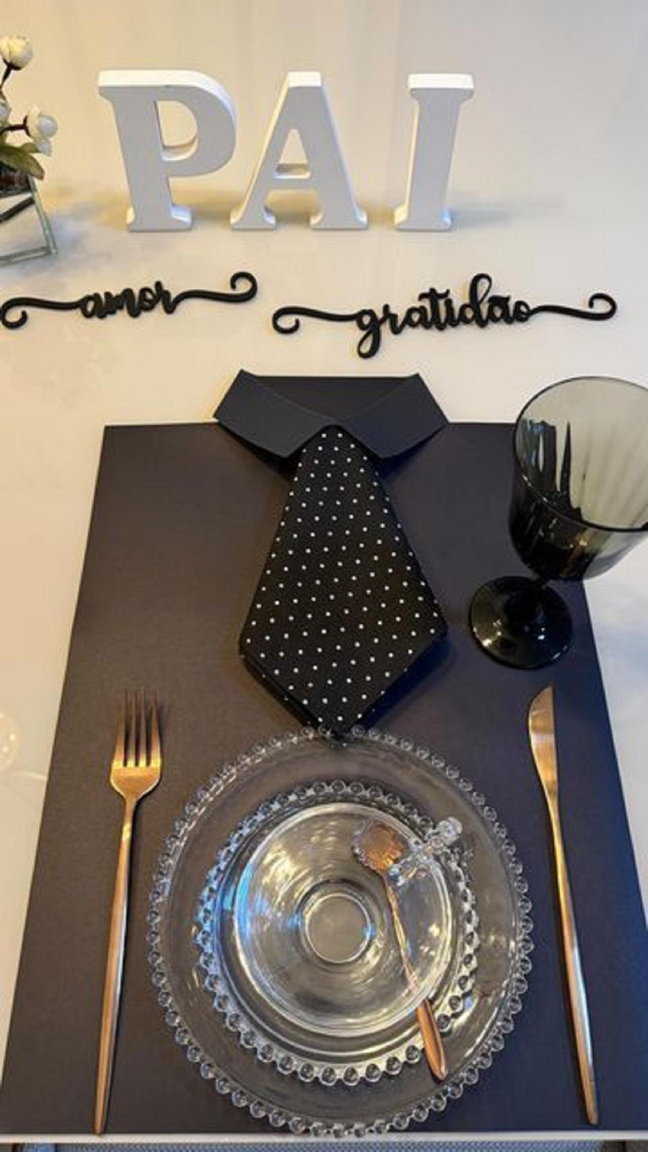 مدل تزیین میز روز مرد 6 