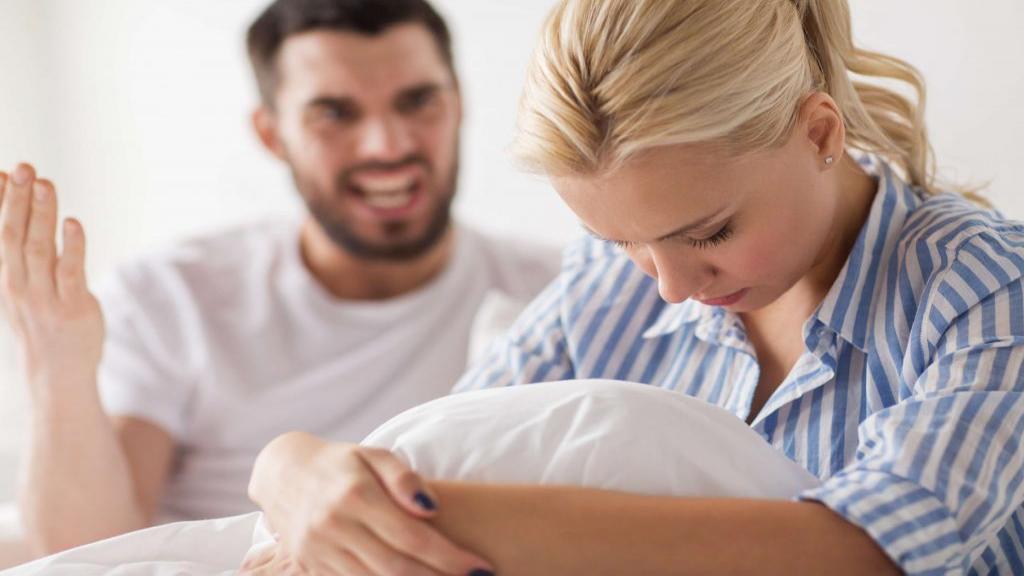 8 استراتژی مهم برای مقابله با یک همسر عصبانی و بد اخلاق