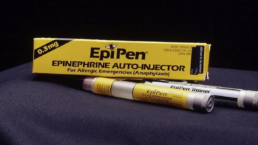 داروی اپی نفرین (Epinephrine): کاربرد، روش استفاده و عوارض جانبی اپی پن