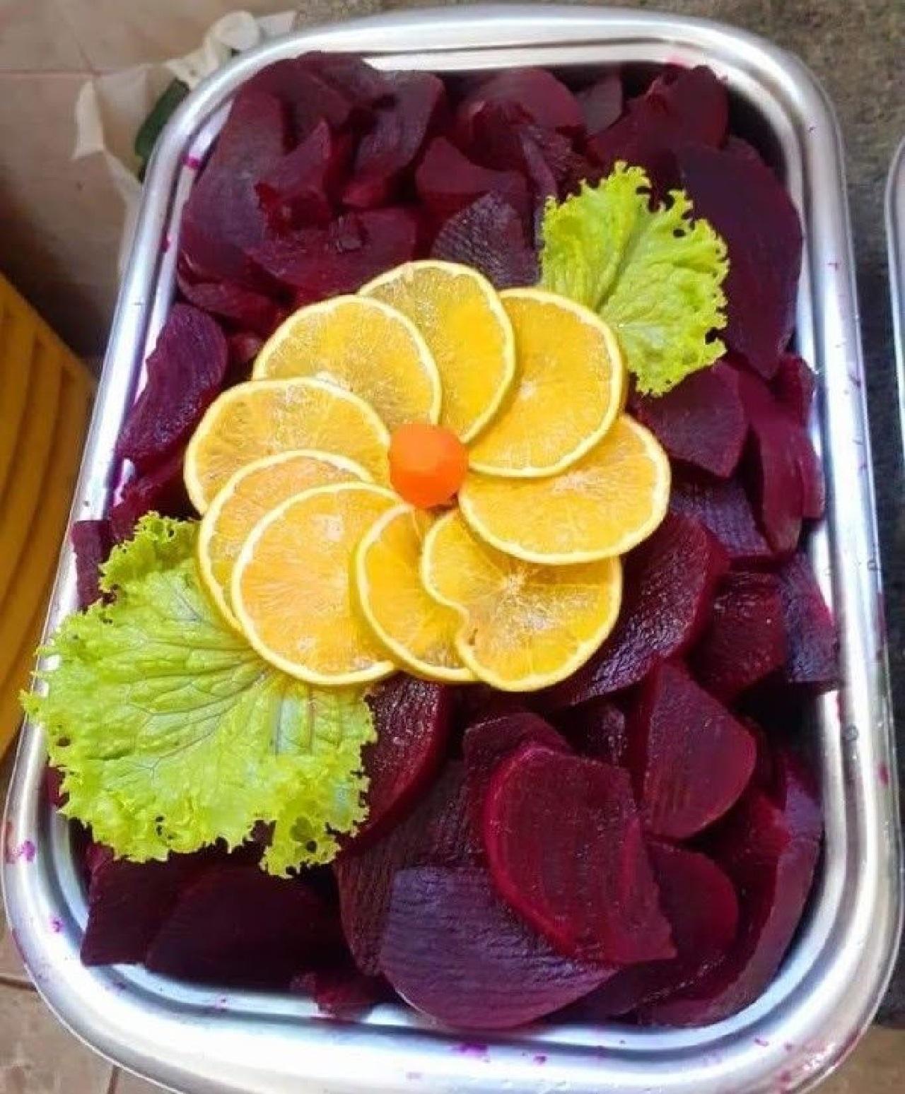 تزیین لبو شب یلدا ساده 3