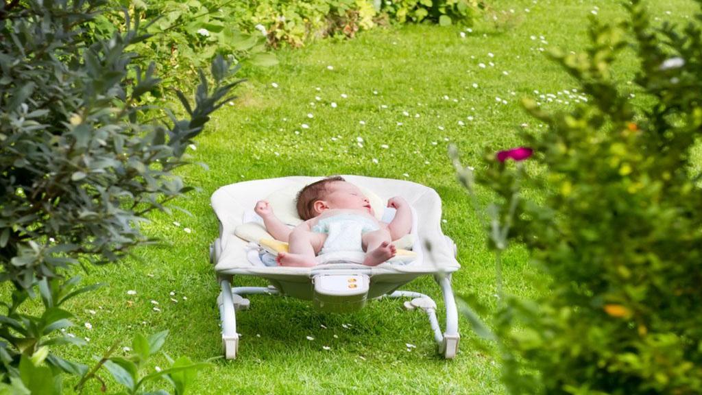 7 مزیت عالی نور خورشید برای سلامتی نوزاد تازه متولد شده و نکات کسب برای حداکثر فواید آن