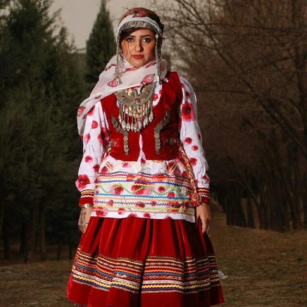 لباس سنتی ایرانی زنانه12