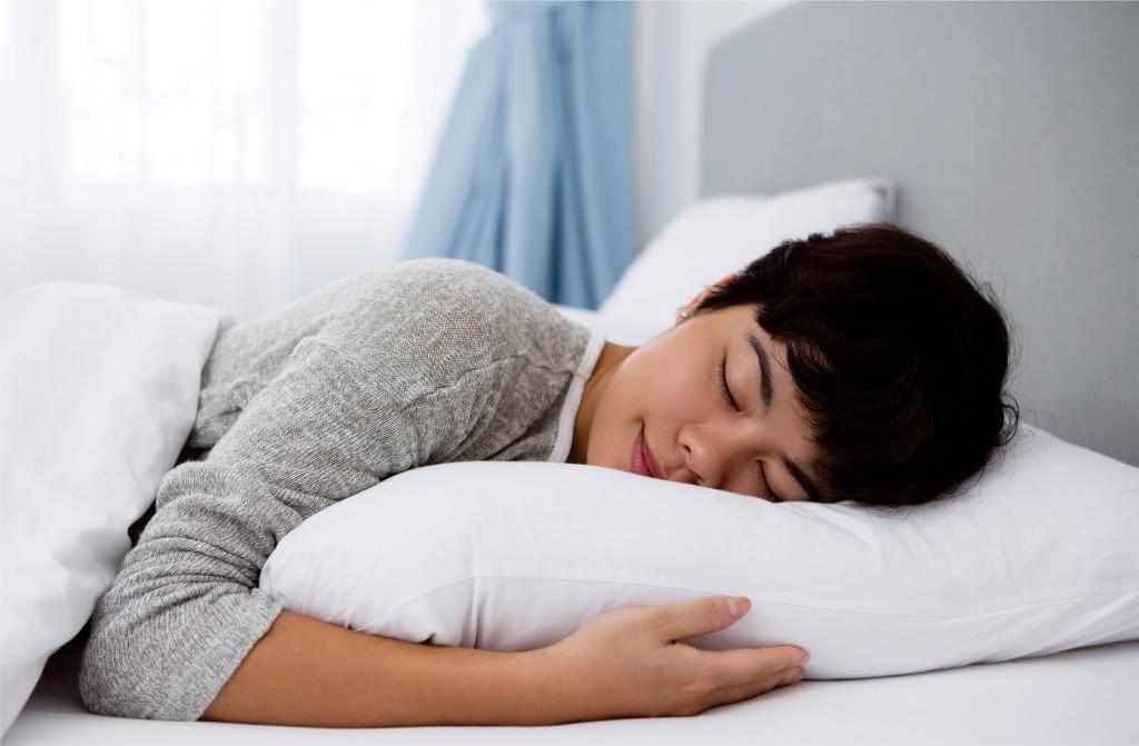 خواب کافی روش موثر در کاهش چربی های دور شکم و پهلو