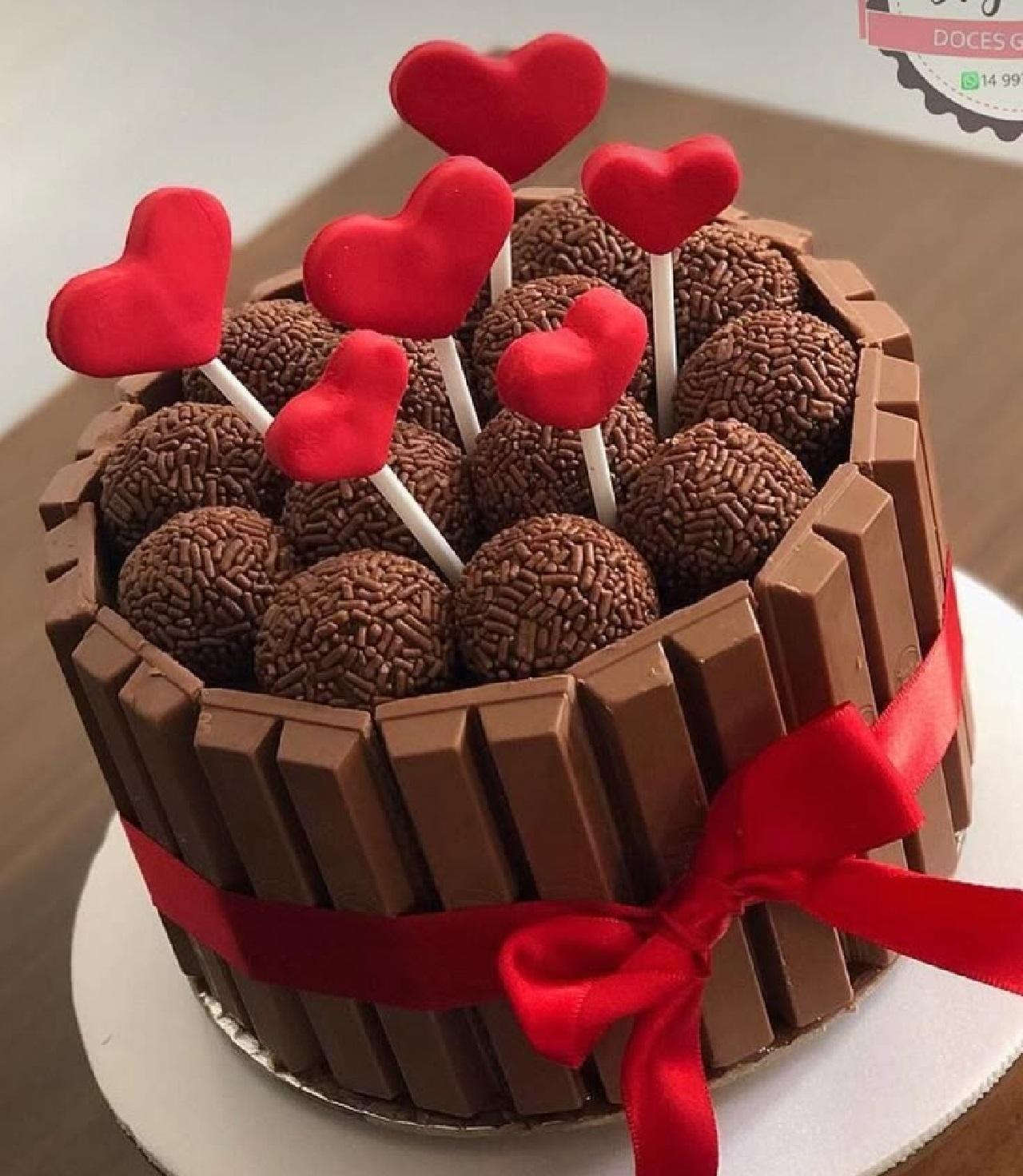 مدل کیک روز مرد بدون فوندانت 2