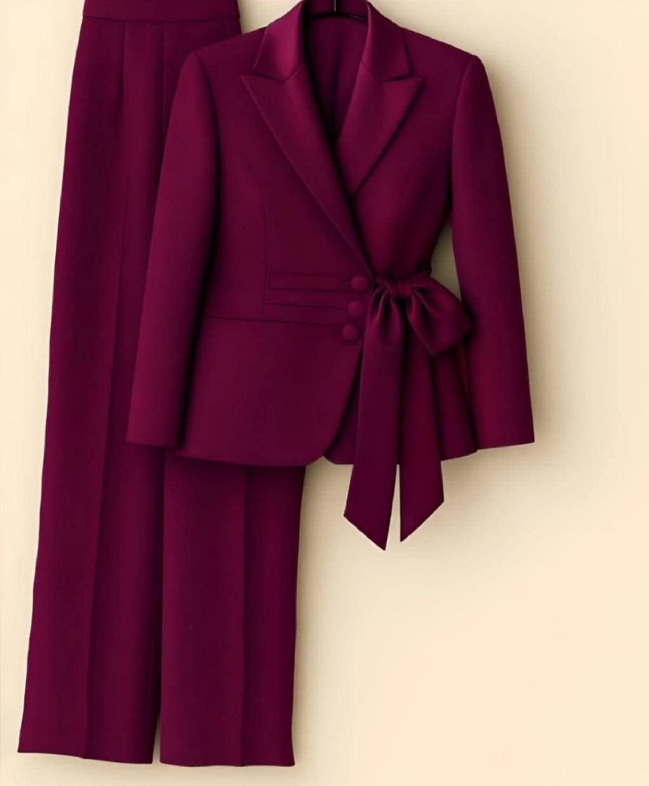 مدل کت و شلوار یلدایی عروس قرمز رنگ 2