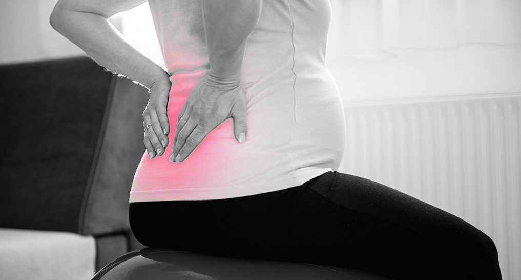 کمر درد در بارداری از کی شروع می شود؟