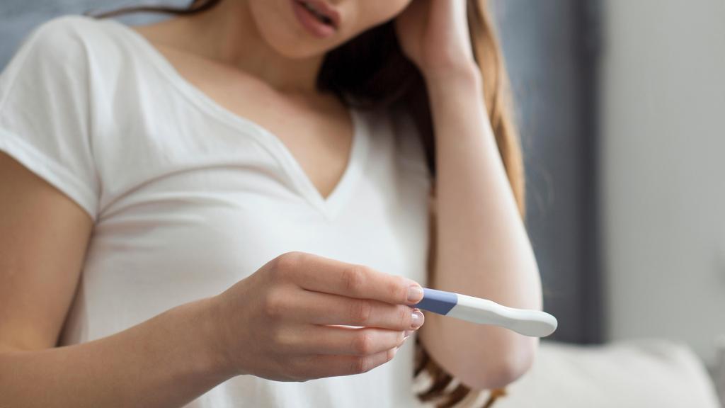  آیا وجود مایع منی در نزدیکی مهبل می تواند منجر به بارداری شود؟