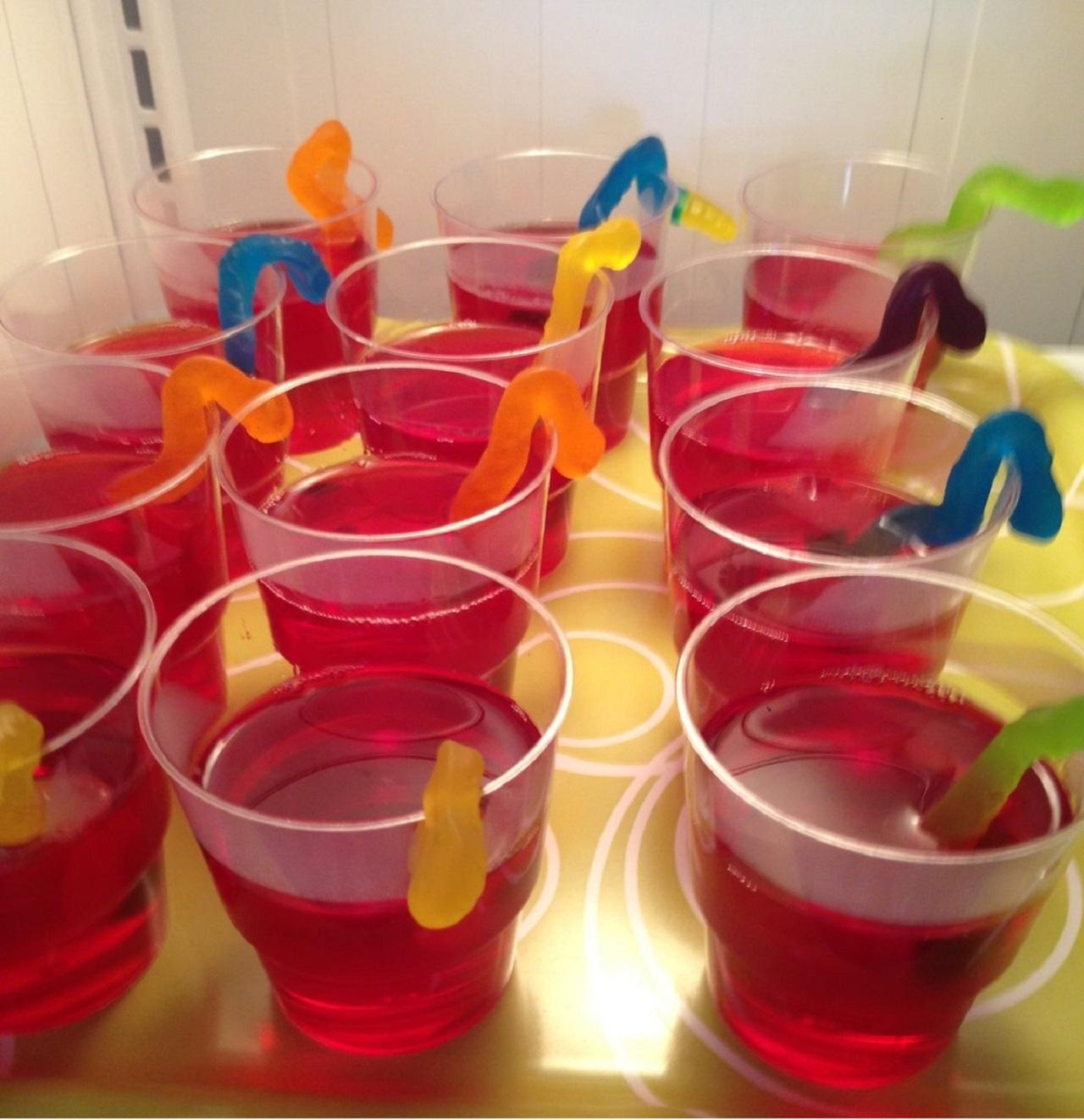 مدل ژل انار لیوانی شب یلدا برای کودکان