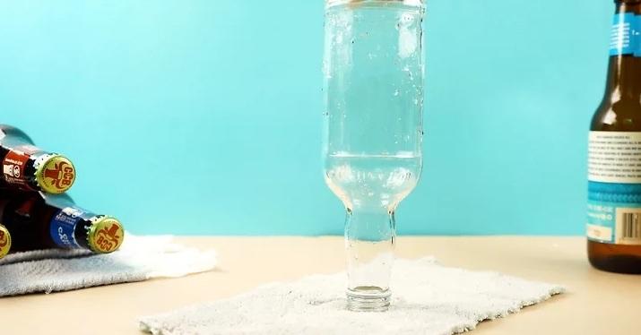 نحوه تمیز کردن بطری شیشه ای 11