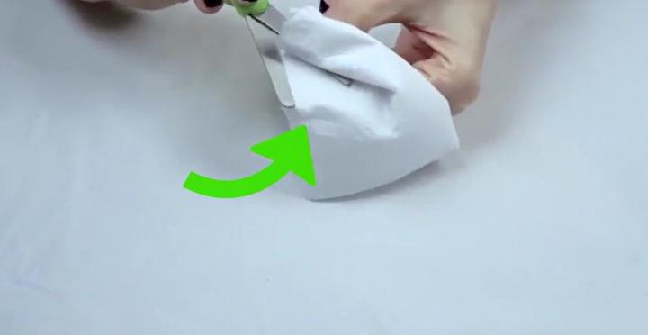 نحوه تیز کردن قیچی کند 3