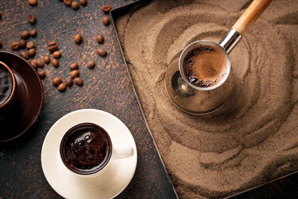 طرز تهیه آیس کافی