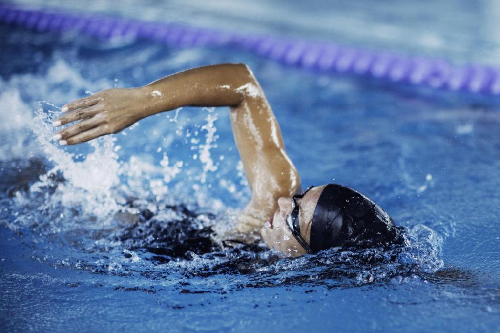 تمرینات کاردیو برای سندروم پاهای بی قرار: شنا کردن 