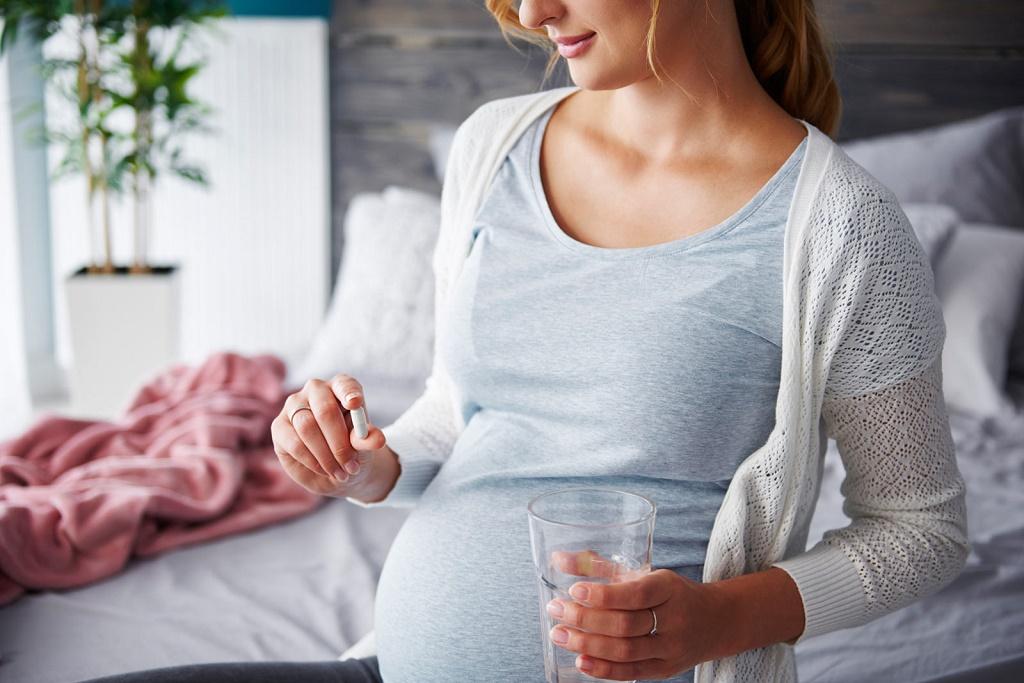 مصرف ویتامین در بارداری