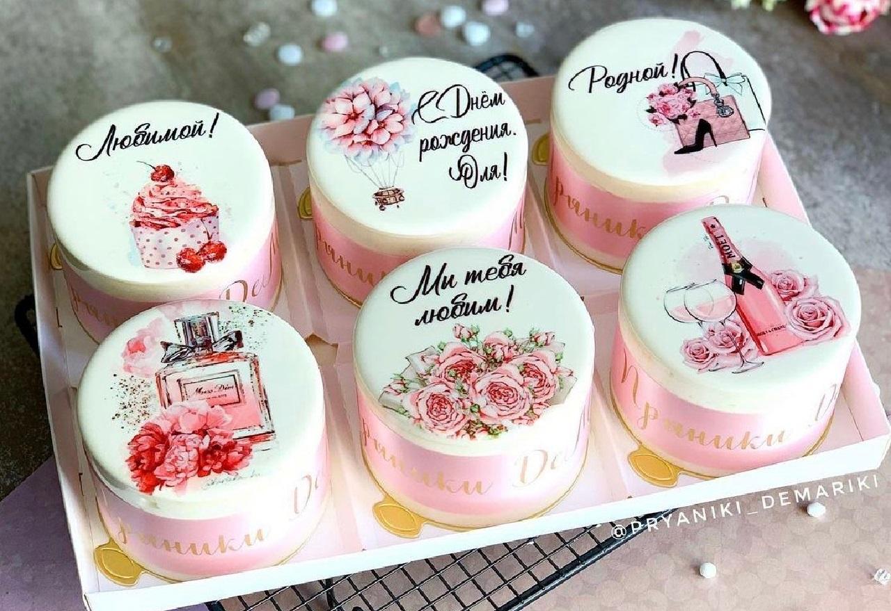 مینی کیک روز زن لاکچری باکسی