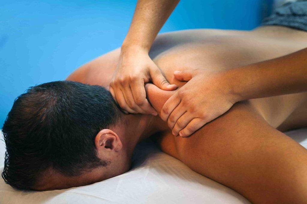 زمان مراجعه به پزشک برای درد شانه