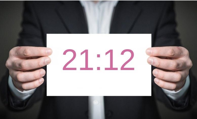 تفسیر راز دیدن ساعت معکوس 21:12 در عدد شناسی به چه معناست ؟