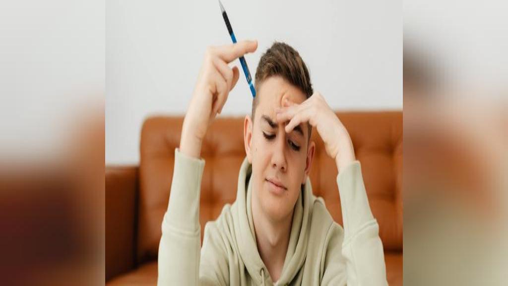 چگونه با تغییرات خلقی نوجوانان کنار بیاییم؟