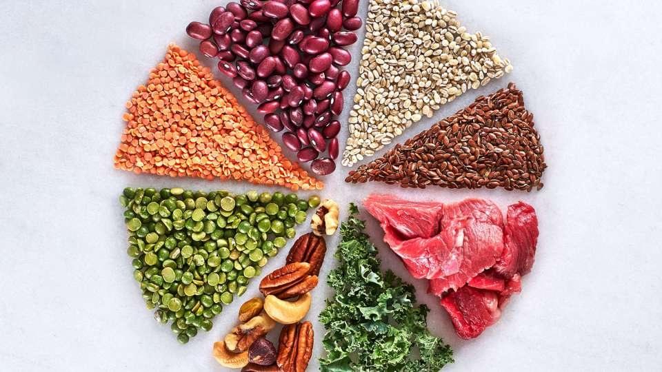باورهای غلط رایج درباره پروتئین و عضله‌سازی