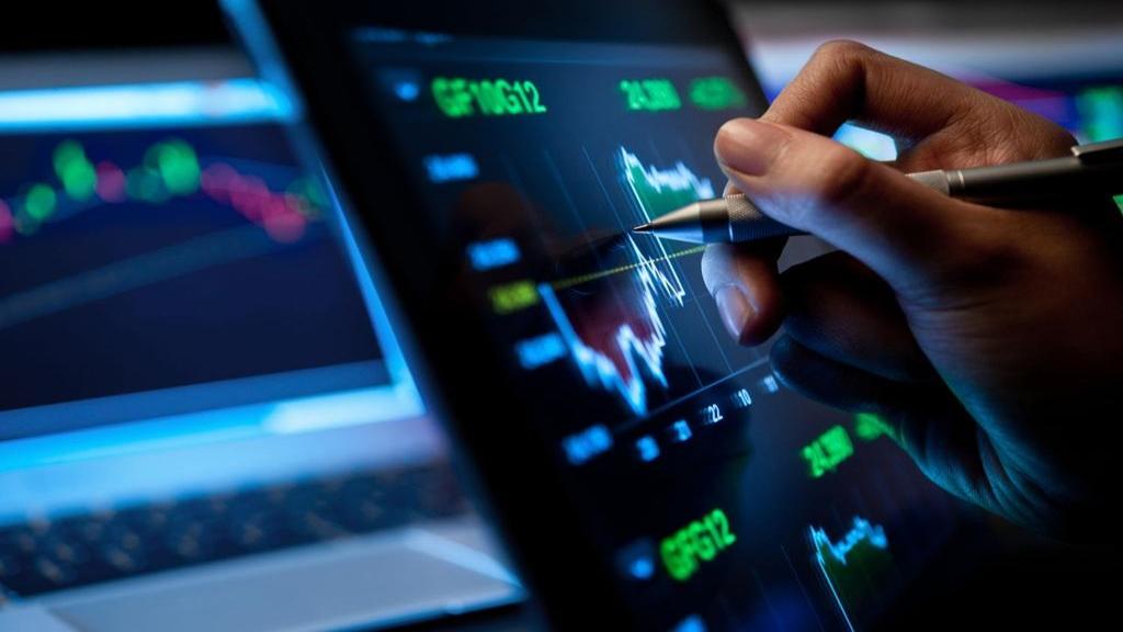 صندوق اهرمی (ETF) چیست؛ نحوه عملکرد، سرمایه گذاری و ریسک