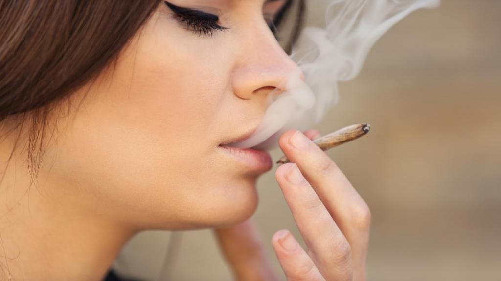 آیا مصرف ماریجوانا میل جنسی و لذت جنسی را افزایش می دهد؟