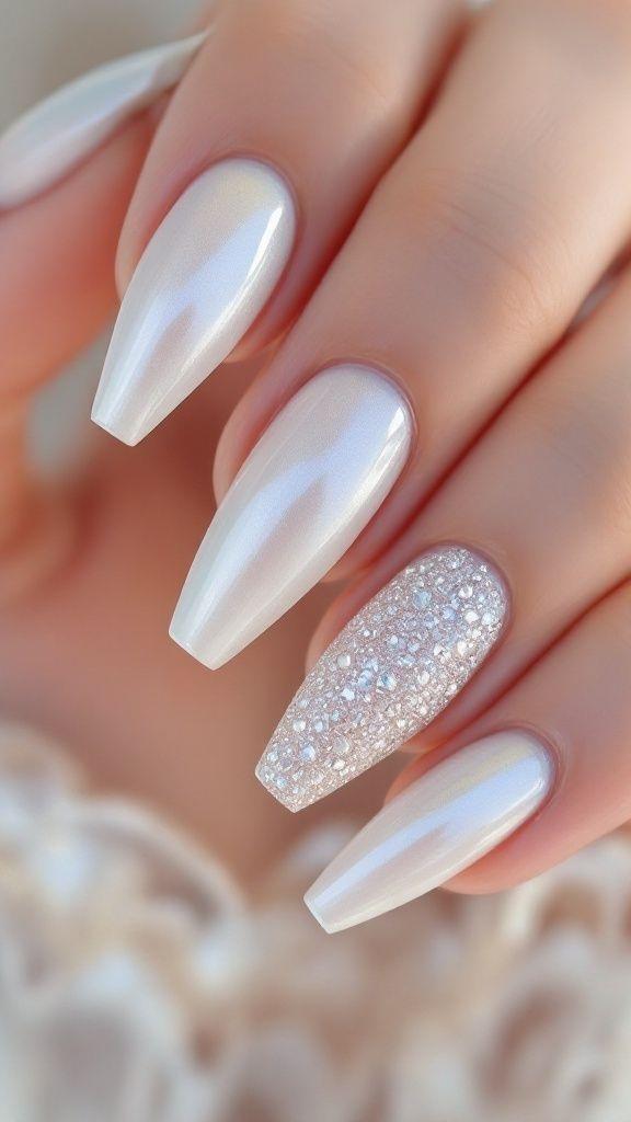 مدل ناخن کروم سفید 2