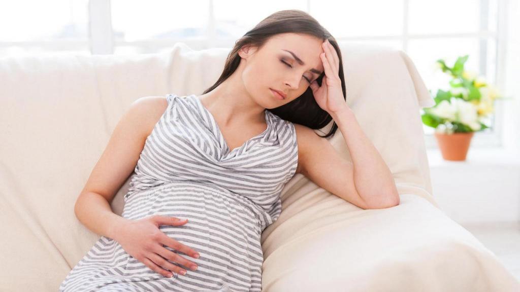 علت بی خوابی در بارداری و روش های درمان بیخوابی زنان باردار