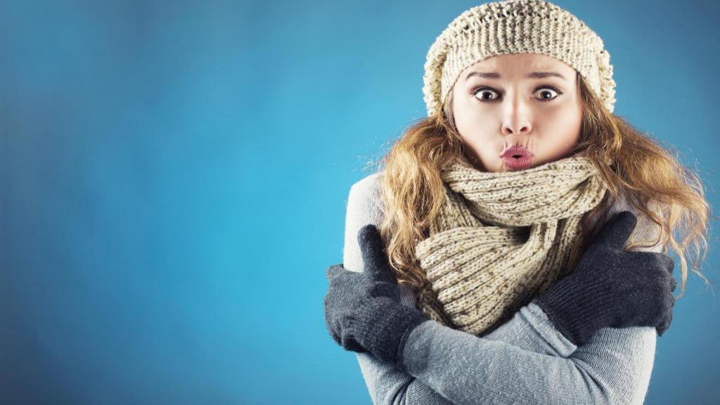 درمان سردی بدن با دمنوش، دارو گیاهی و خانگی؛ علت احساس سرما و لرز