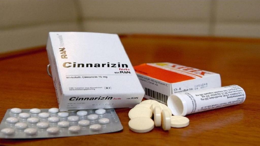 سیناریزین (Cinnarizine): کاربرد، دوز مصرفی، عوارض و تداخلات دارویی آن